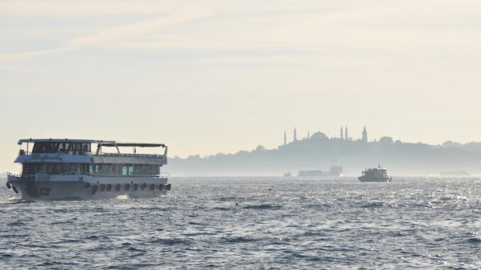 uploaded-image-kulanin-tarihi-gecmisten-gunumuze-bir-bakis-1697457848648